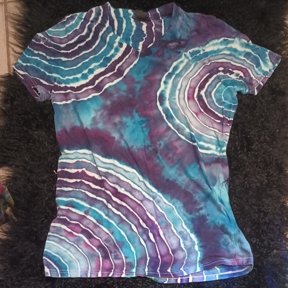 Tie-Dye V-Neck Women's Top